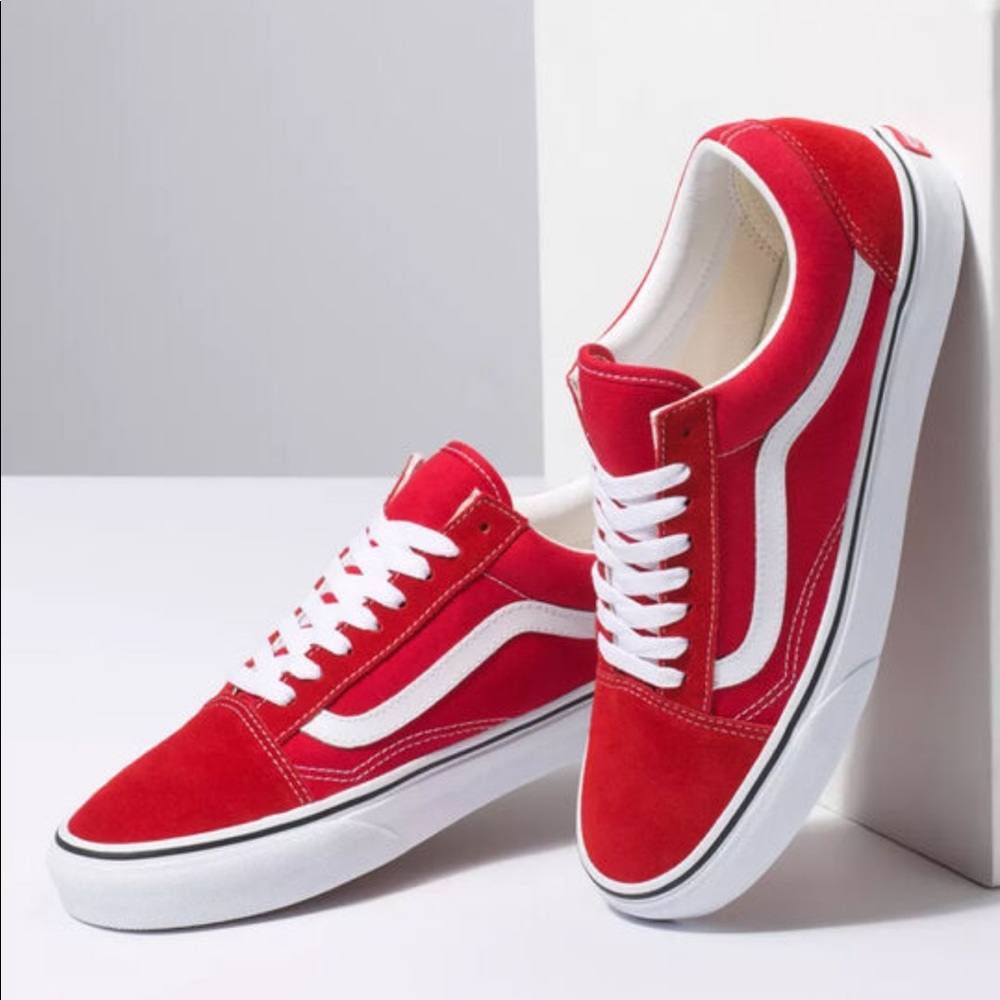 BRAND NEW VANS Old Skool